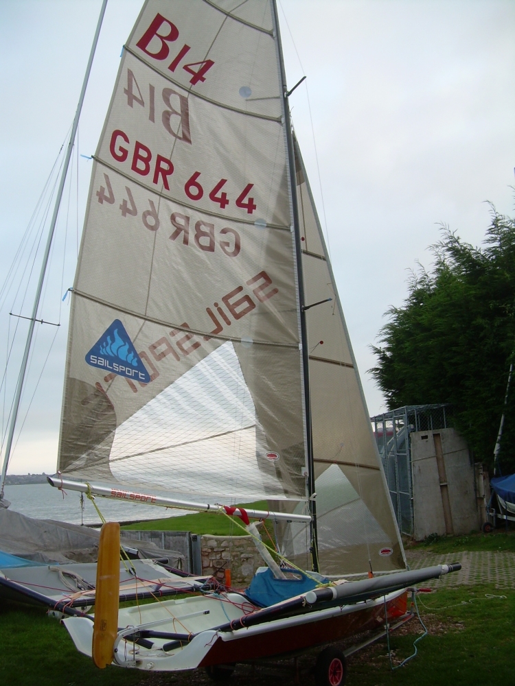 B14 - 644 - Team SailSport 011